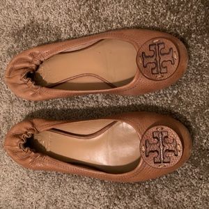 tory burch flats